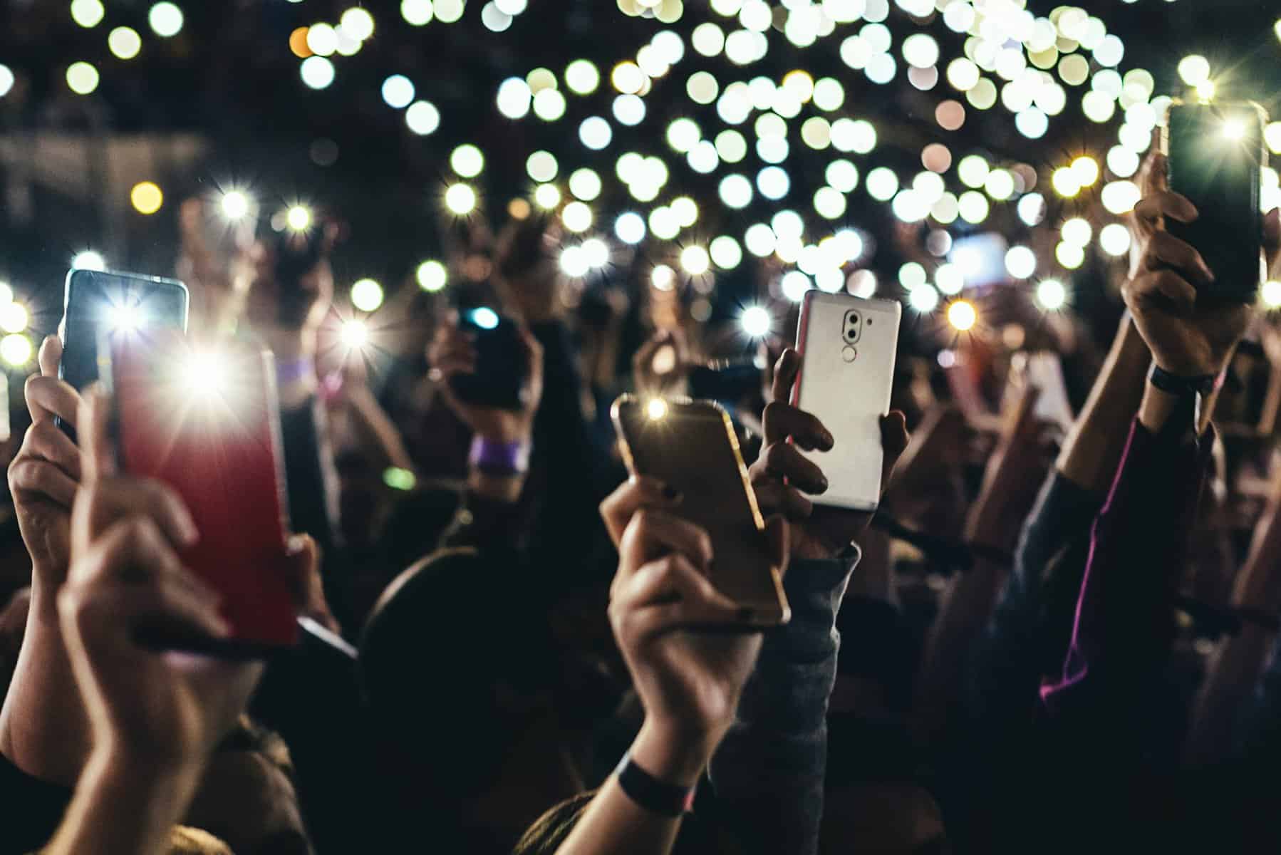 people using mobile devices scop.io