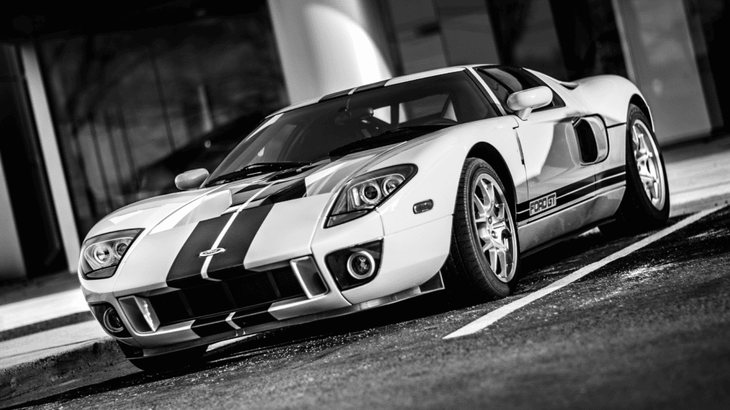 5 Benefits of Managed VPS Hosting: Boosting Performance and Security 2 increase performance = race car = befunky