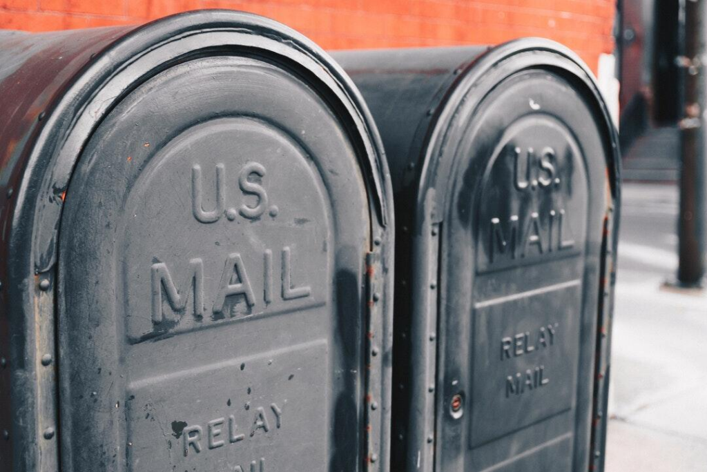 Tips and Tricks on How to Create Eye-Catching EDDM Templates 2 US mail